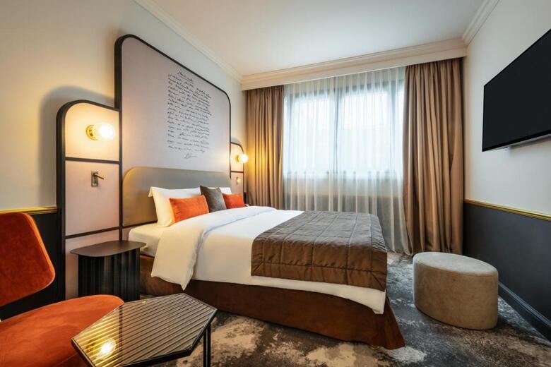Hotel Mercure Versailles Parly 2