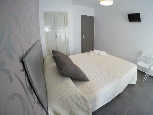Hostal Mediterr�neo