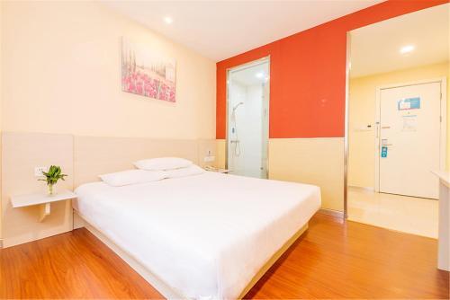 Asterisk Hotel