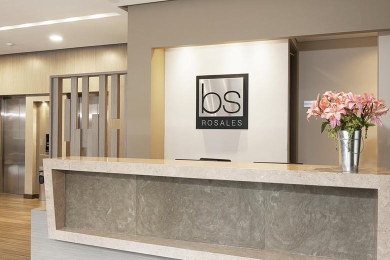Bs Rosales Hotel & Suites