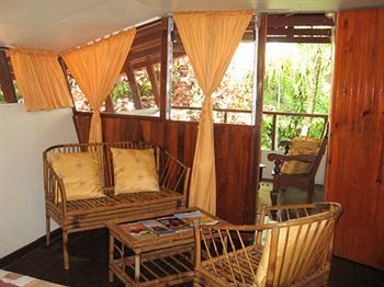 Hotel La Colina