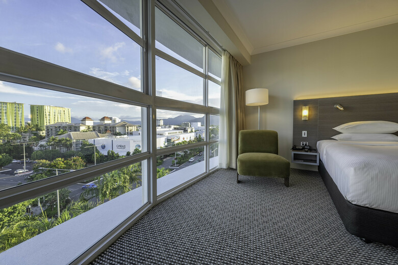 Hotel Doubletree By Hilton Cairns