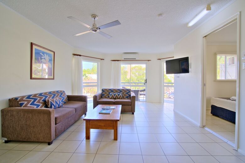 Hotel Cairns Queenslander