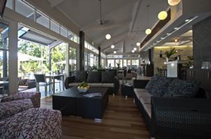 Hotel Rendezvous Reef Resort