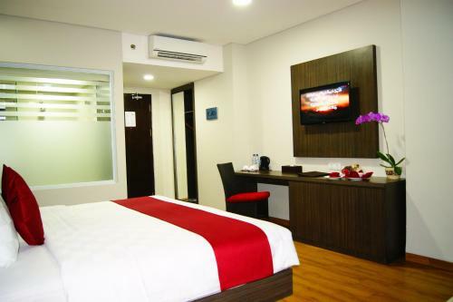 Merapi Merbabu Hotels & Resort Bekasi
