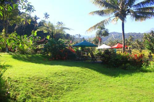 Bed & Breakfast Amartya Puri Green Cottages