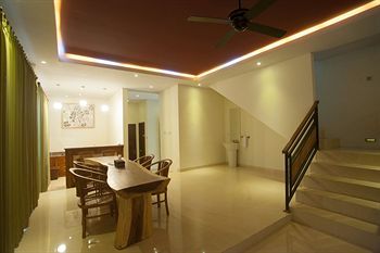 C-brity Villa Spa & Restaurant