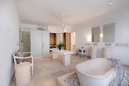Kutus Kutus Canggu Villa
