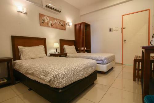 Hostal Magpie Residence