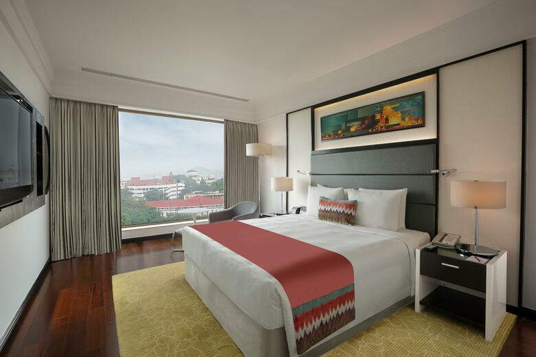 Hotel Courtyard By Marriott Pune City Centre