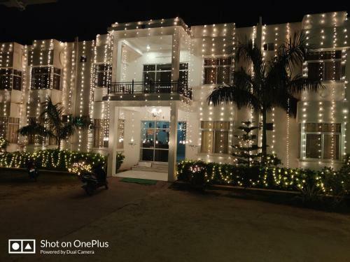 Hostal Hotel Pushkar Regency