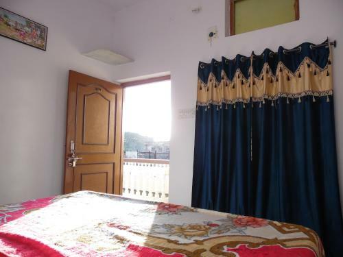 Bed & Breakfast Keshav Palace