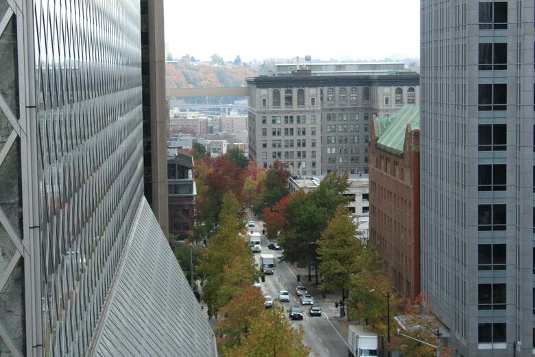 Executive Hotel Pacific