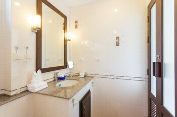 Baan Rim Klong