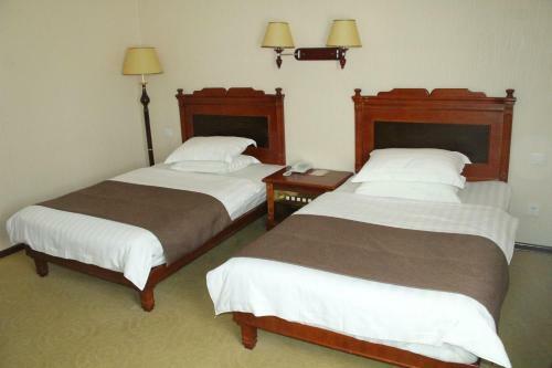 Firuz Hotel
