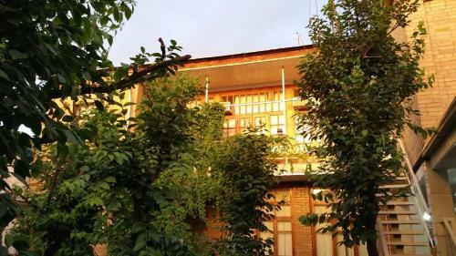 Albergue Gulnara Hotel