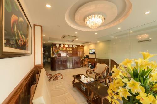 Sunflower Hotel