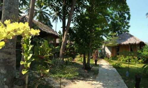 Hotel Thiwson Beach Resort