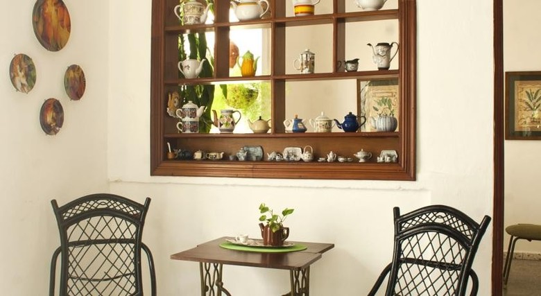 Hostal Midway