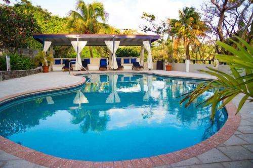 Blue Lagoon Hotel And Marina Ltd