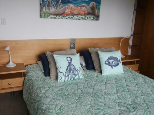 Apartamentos Cylinder Cove 8