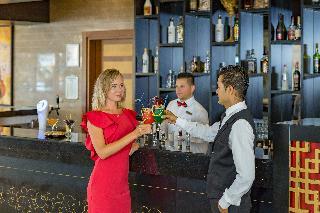 Royal Dragon Hotel