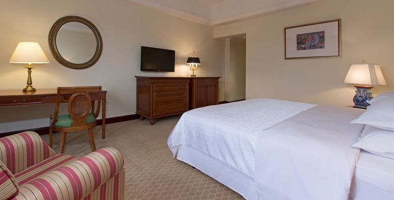 Sheraton Hanoi Hotel
