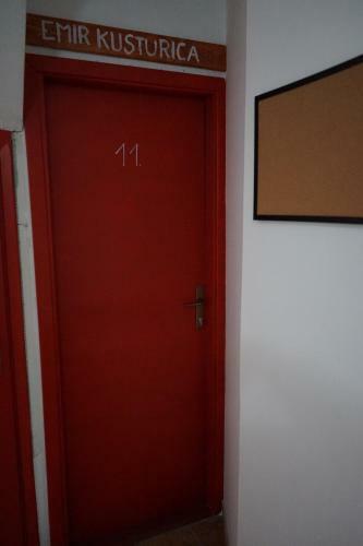 Hostel The Red Door