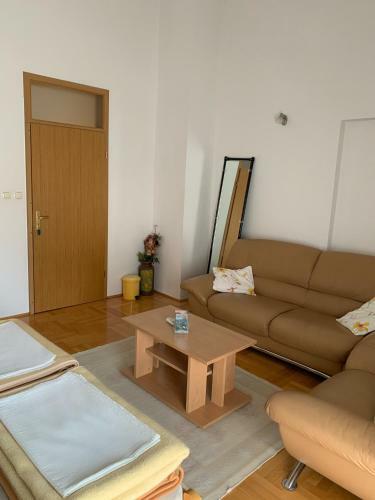 Hostal Pansion Bubalo