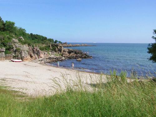 Two-bedroom Holiday Home In Allinge 5