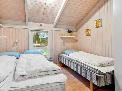 Two-bedroom Holiday Home In Hals 9