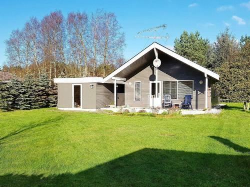Two-bedroom Holiday Home In Hals 22