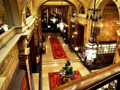 Hotel Metropole