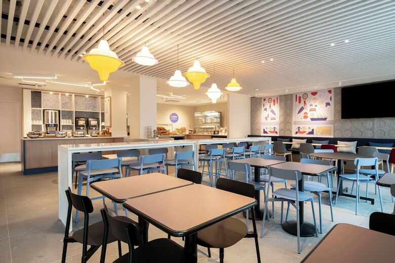 Hotel Express By Holiday Inn Gent