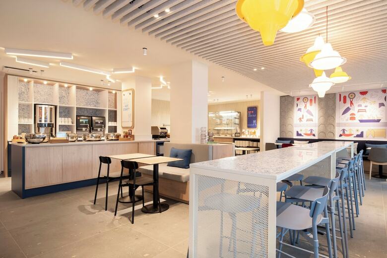 Hotel Express By Holiday Inn Gent