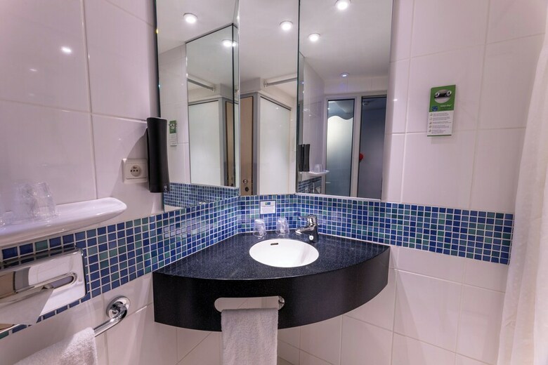 Hotel Express By Holiday Inn Gent