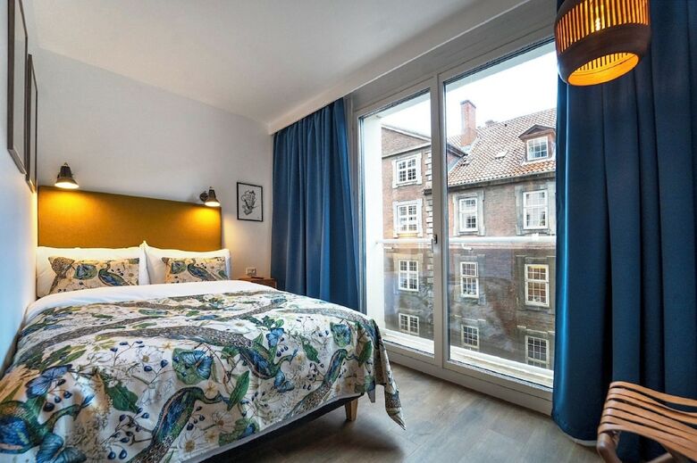 First Hotel Twentyseven