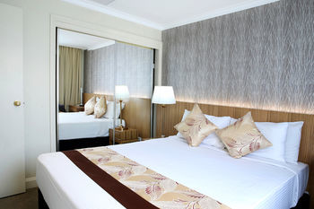 Hotel Diana Plaza