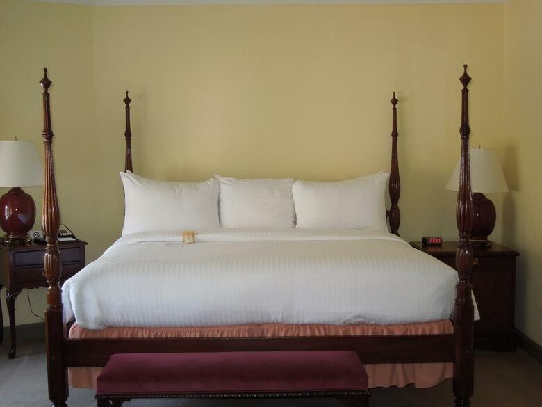 Hotel Henley Park