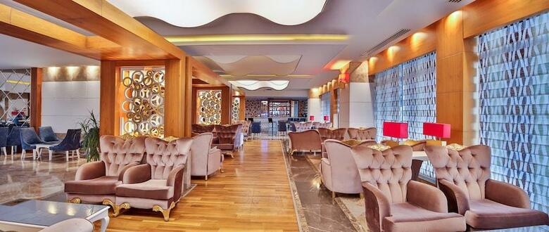 Hotel Saturn Palace Resort