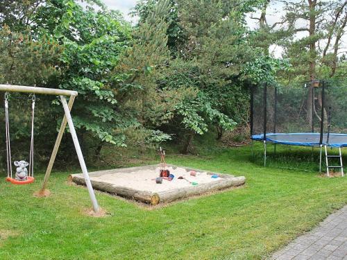 Three-bedroom Holiday Home In R�m� 44
