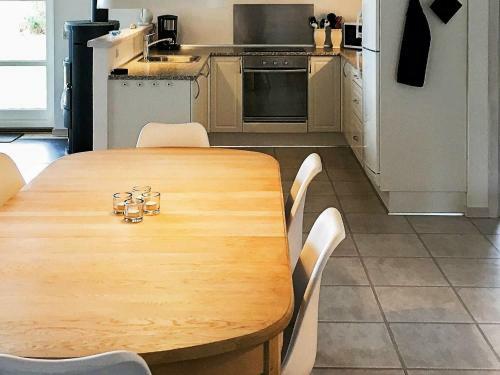 Four-bedroom Holiday Home In L�gst�r 3