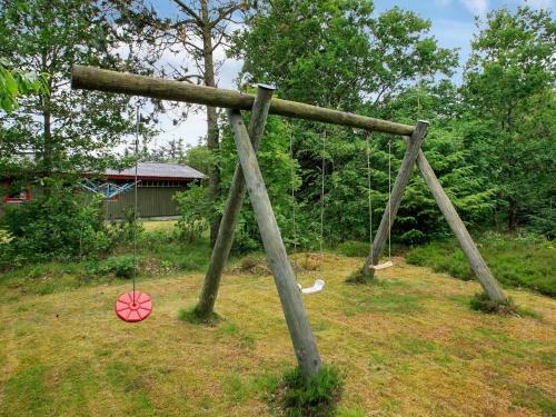 Three-bedroom Holiday Home In L�gst�r 11