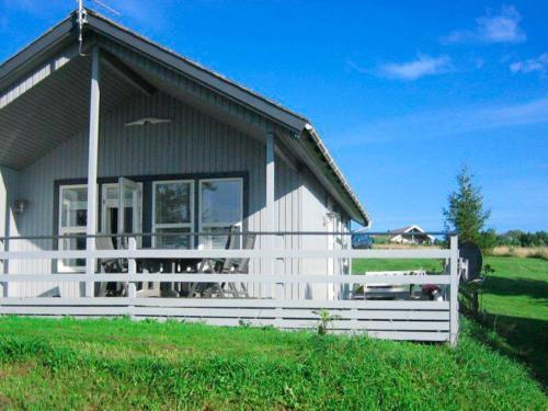 Three-bedroom Holiday Home In Hasle 3