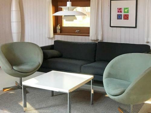 Three-bedroom Holiday Home In Nex� 39