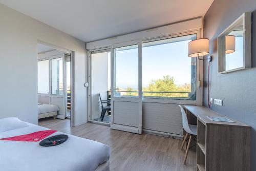 Azur�va Anglet