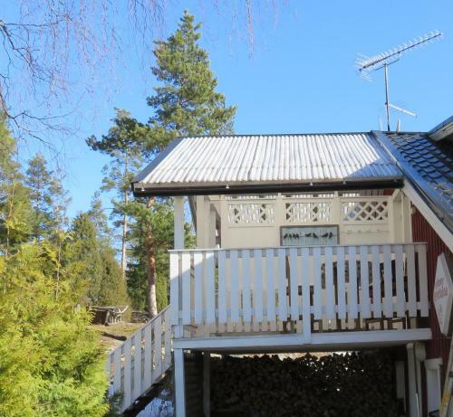 B&B Mansikka