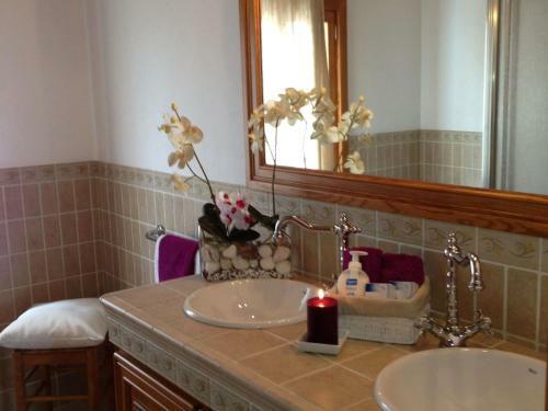 Spacious Holiday Home In Buger Sapin With Private Pool