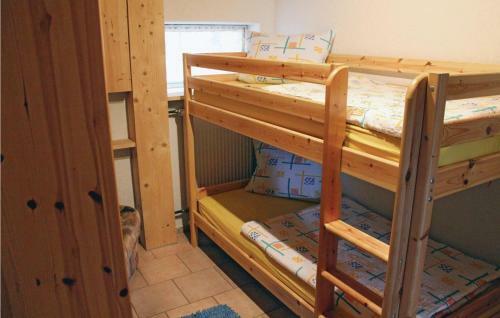 Four-bedroom Apartment Flo� 0 03