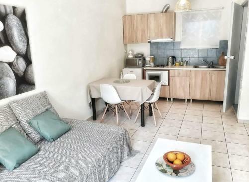 Marianna Apartments